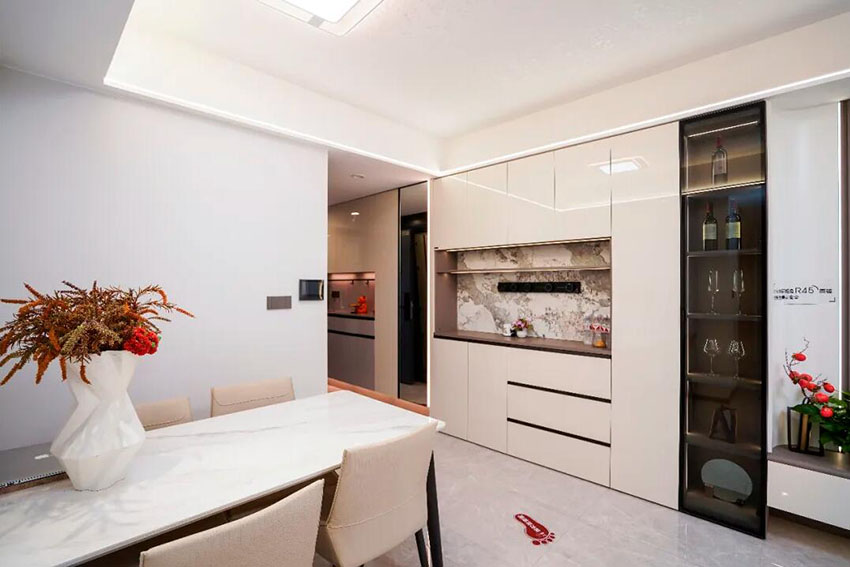 95平現(xiàn)代簡(jiǎn)約風(fēng)三居室，爆改設(shè)計(jì)分分鐘讓房?jī)r(jià)直飆20%